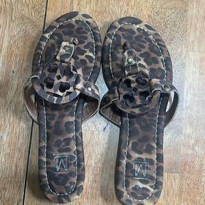 NWOT Makers Leopard print sandals